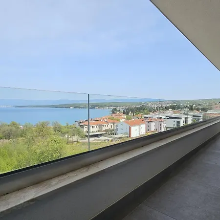 Luxury Malinska Sky With Private Pool Apartmán Vantacici