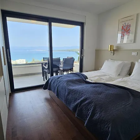Apartmán Luxury Malinska Sky With Private Pool